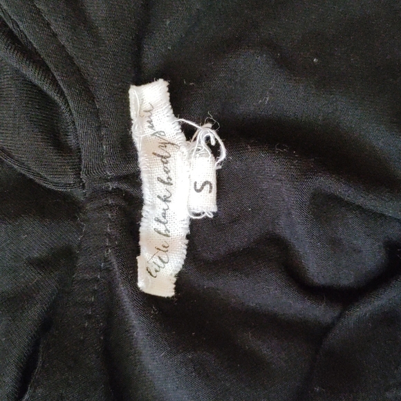 Little Black Bodysuit - Picture 4 of 5